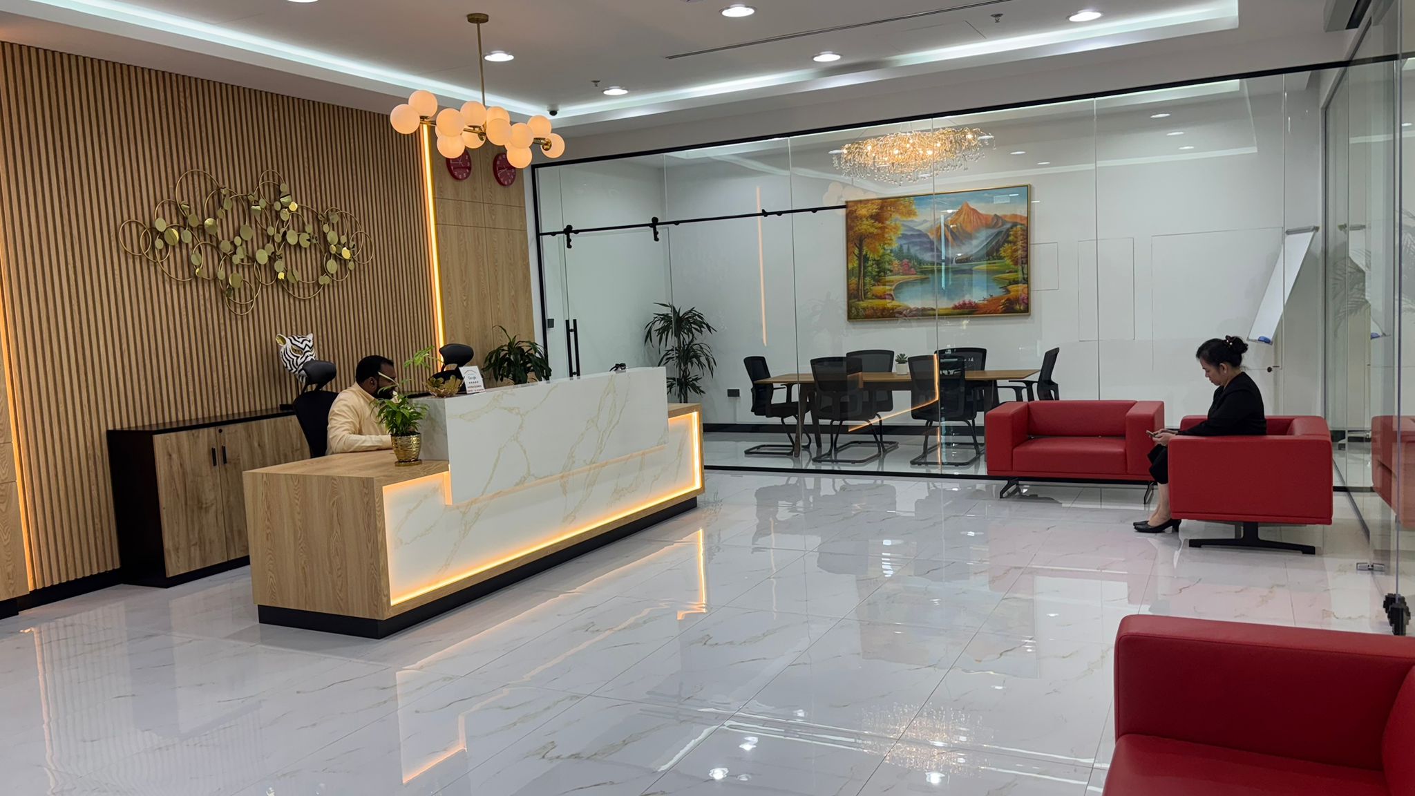 EIU Dubai – Exterior/Interior 1